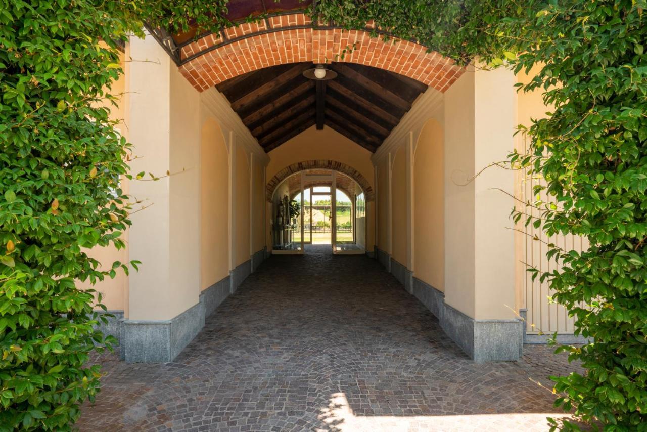 Spinerola Hotel Restaurant E Spa Arborea Moncalvo Kültér fotó