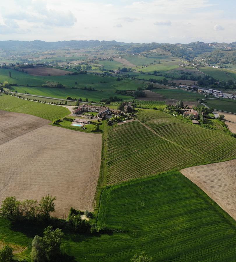 Spinerola Hotel Restaurant E Spa Arborea Moncalvo Kültér fotó