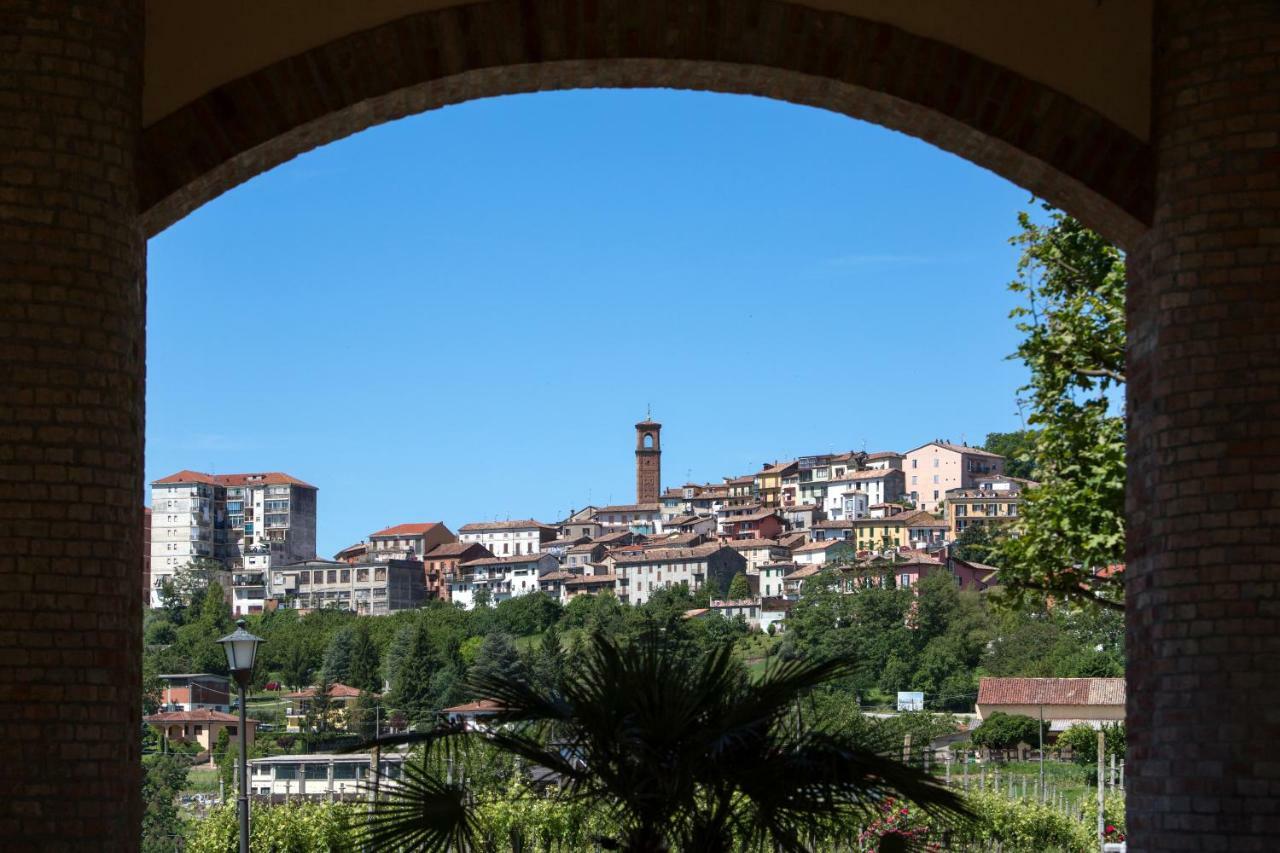 Spinerola Hotel Restaurant E Spa Arborea Moncalvo Kültér fotó